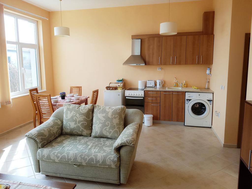 Villa Ketli Apartment Bliznatsi Esterno foto