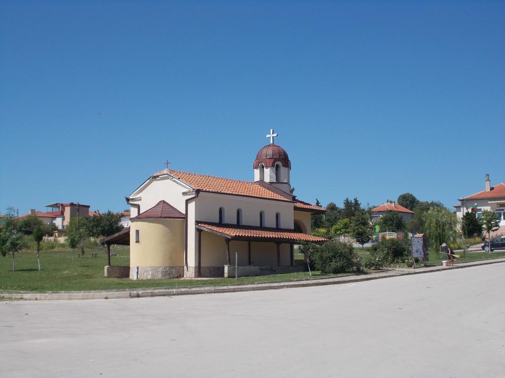 Villa Ketli Apartment Bliznatsi Esterno foto