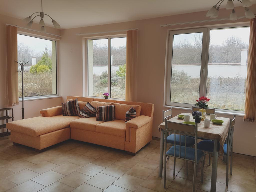 Villa Ketli Apartment Bliznatsi Esterno foto